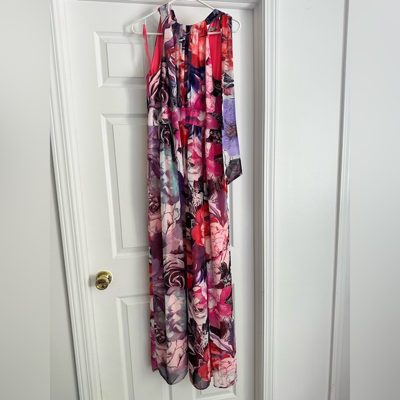 Eliza J Floral Halter Dress Size 8 - Picture 3 of 5
